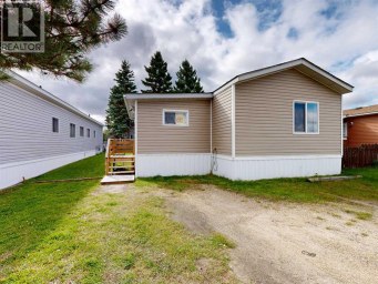 88 Hillpark Trailer Court Whitecourt Alberta photo 1