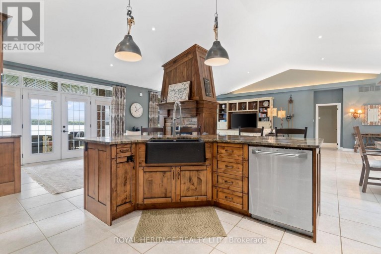 120 MCGREGOR DRIVE, Kawartha Lakes (Bobcaygeon), Ontario, K0M1A0