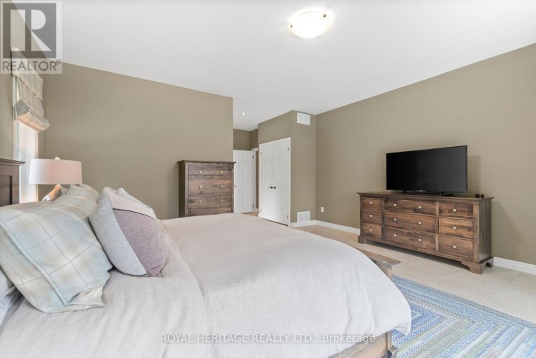 120 MCGREGOR DRIVE, Kawartha Lakes (Bobcaygeon), Ontario, K0M1A0