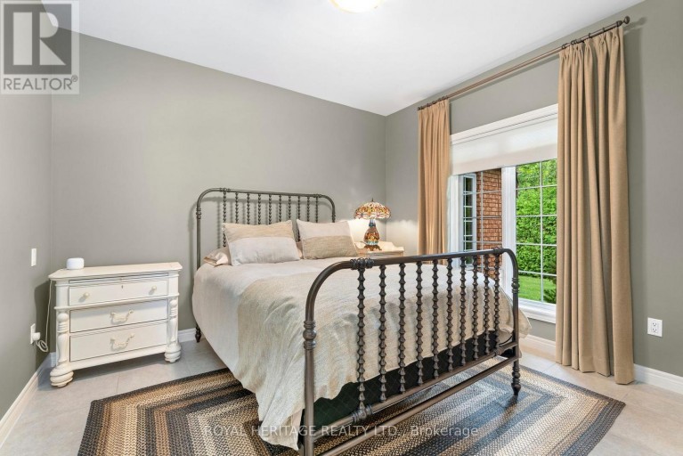 120 MCGREGOR DRIVE, Kawartha Lakes (Bobcaygeon), Ontario, K0M1A0
