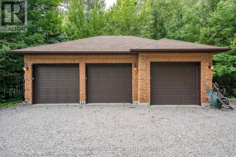 120 MCGREGOR DRIVE, Kawartha Lakes (Bobcaygeon), Ontario, K0M1A0