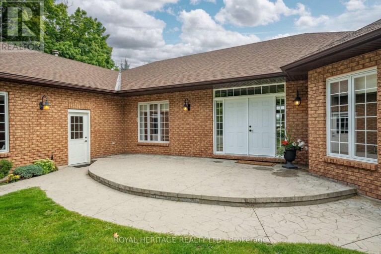 120 MCGREGOR DRIVE, Kawartha Lakes (Bobcaygeon), Ontario, K0M1A0