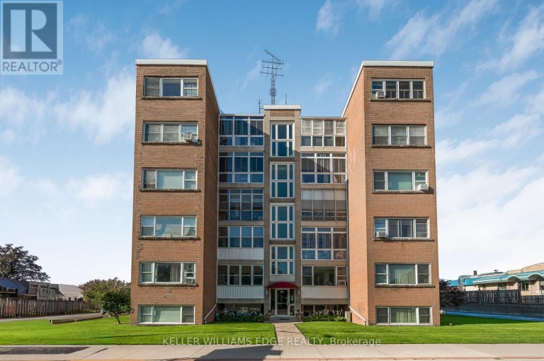 9 - 824 BRANT STREET, Burlington (Brant), Ontario, L7R2J5