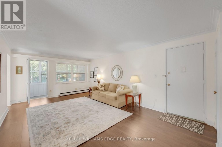 9 - 824 BRANT STREET, Burlington (Brant), Ontario, L7R2J5