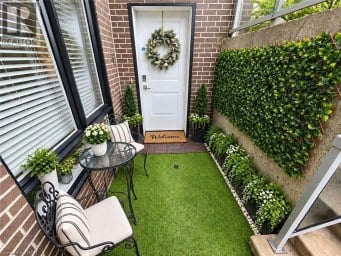 1430 HIGHLAND Road W Unit# 13C Kitchener Ontario photo 1