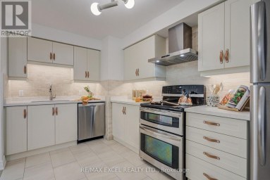 1706 - 8 LEE CENTRE DRIVE Toronto (Woburn) Ontario photo 17