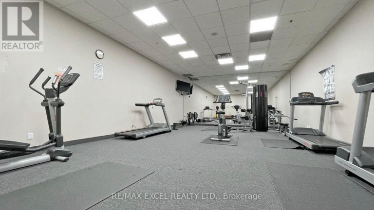 1706 - 8 LEE CENTRE DRIVE, Toronto (Woburn), Ontario, M1H3H8