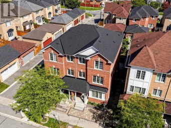 29 ROCK GARDEN STREET Markham (Cornell) Ontario photo 2