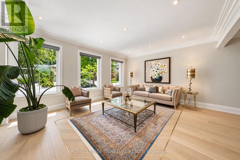 492 OLD ORCHARD GROVE, Toronto (Bedford Park-Nortown), Ontario, M5M2G5