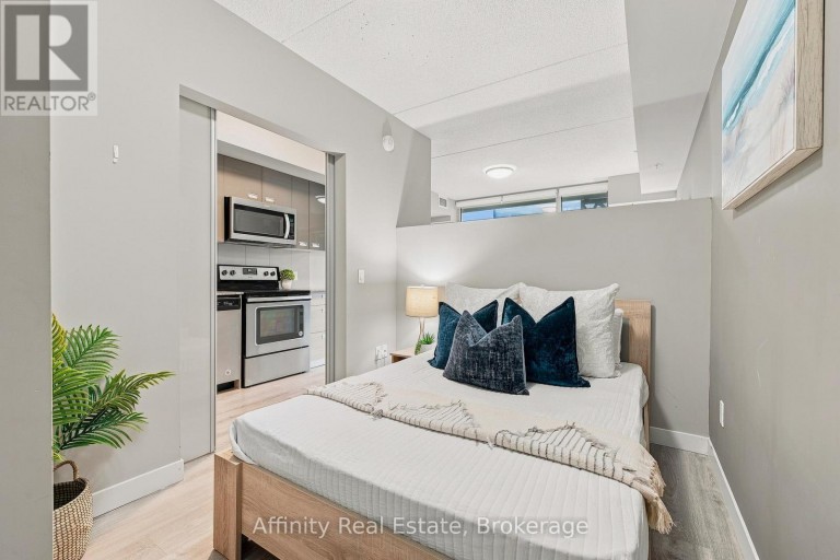 615 - 250 ALBERT STREET, Waterloo, Ontario, N2L3W5