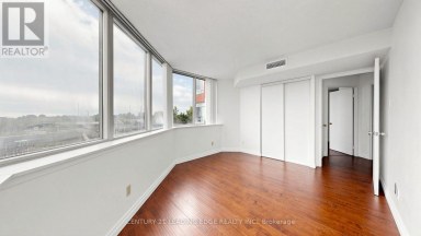422 - 11753 SHEPPARD AVENUE E Toronto (Rouge) Ontario photo 10