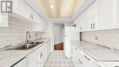 422 - 11753 SHEPPARD AVENUE E Toronto (Rouge) Ontario photo 3