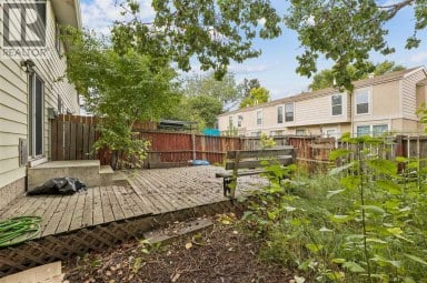 124 Pineset Place NE Calgary Alberta photo 29