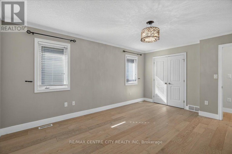 59 BRIDLE PATH, Strathroy-Caradoc (SW), Ontario, N7G4K3