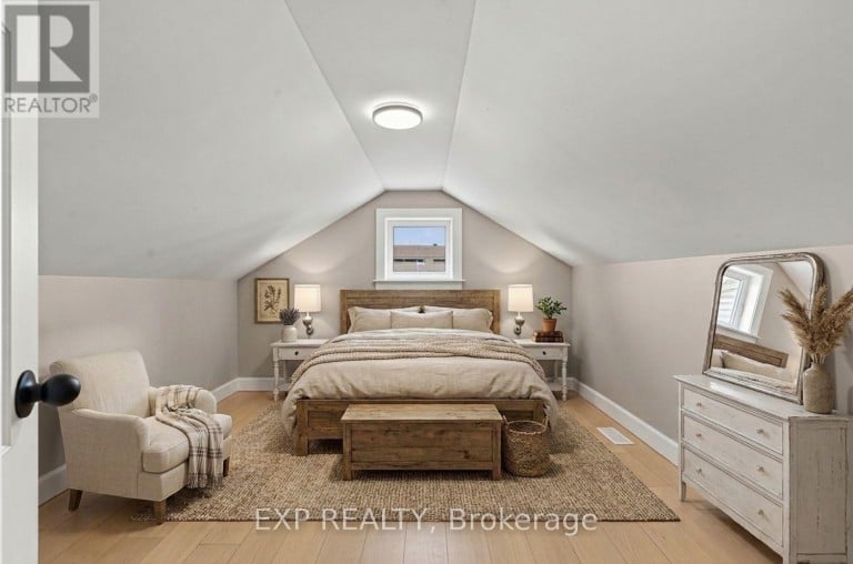780 OXFORD STREET, Oshawa (Lakeview), Ontario, L1J3W1