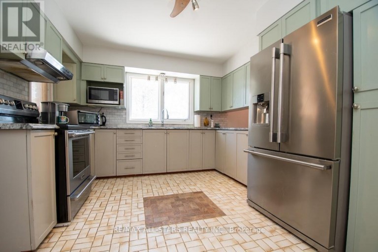 1185 STURGEON ROAD, Kawartha Lakes (Emily), Ontario, K9V4R8
