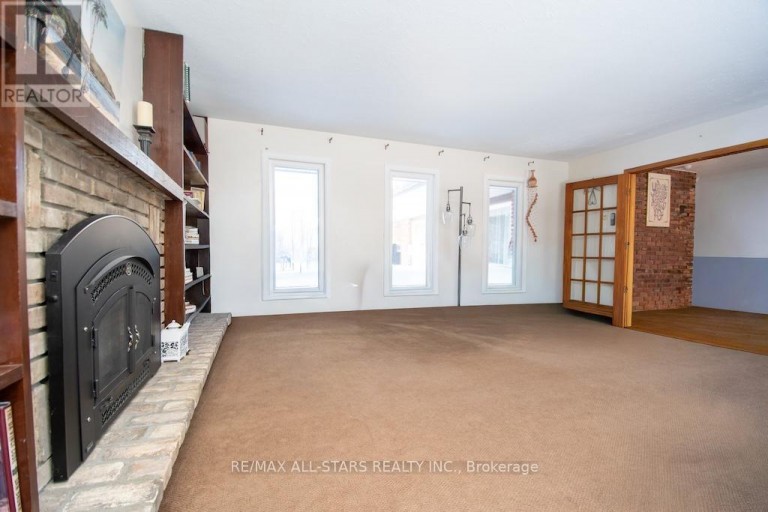 1185 STURGEON ROAD, Kawartha Lakes (Emily), Ontario, K9V4R8
