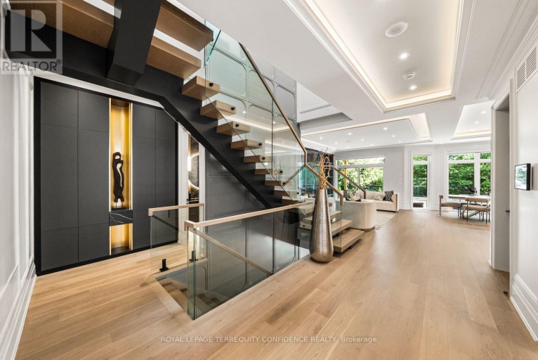 31 PALOMINO CRESCENT, Toronto (Bayview Village), Ontario, M2K1W2