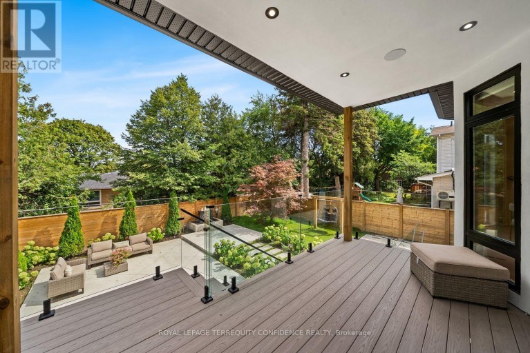 31 PALOMINO CRESCENT, Toronto (Bayview Village), Ontario, M2K1W2