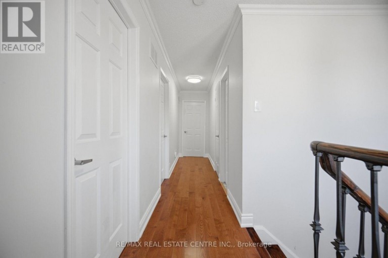 4569 PEMMICAN TRAIL, Mississauga (Hurontario), Ontario, L4Z2M2