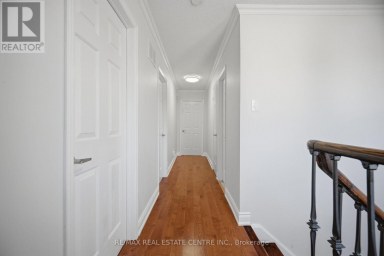 4569 PEMMICAN TRAIL Mississauga (Hurontario) Ontario photo 24