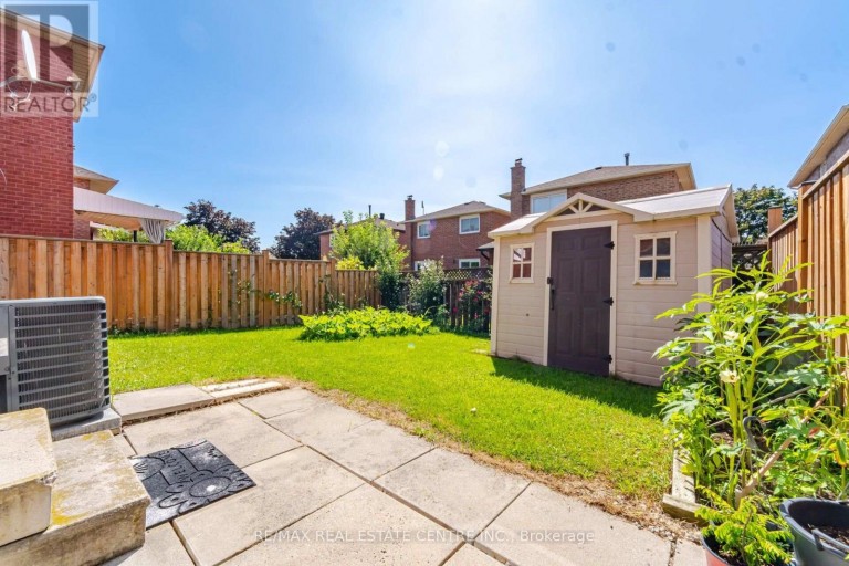 4569 PEMMICAN TRAIL, Mississauga (Hurontario), Ontario, L4Z2M2
