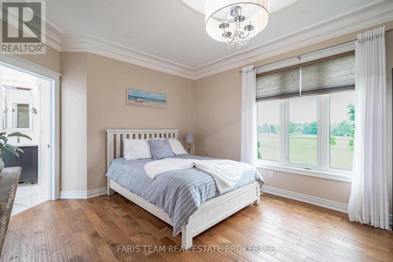 2 HARRY PARKER PLACE, Adjala-Tosorontio (Everett), Ontario, L0M1J0