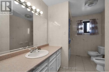 72 CHISWICK AVENUE Toronto (Brookhaven-Amesbury) Ontario photo 29