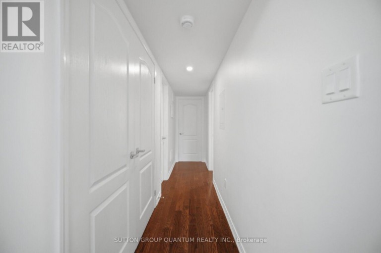 37 - 2441 GREENWICH DRIVE, Oakville (WM Westmount), Ontario, L6M0S3