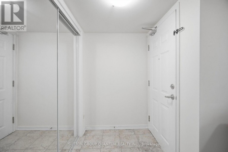 37 - 2441 GREENWICH DRIVE, Oakville (WM Westmount), Ontario, L6M0S3