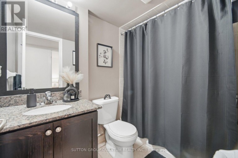 37 - 2441 GREENWICH DRIVE, Oakville (WM Westmount), Ontario, L6M0S3