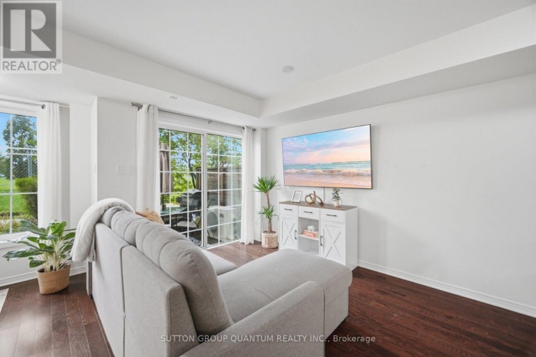 37 - 2441 GREENWICH DRIVE, Oakville (WM Westmount), Ontario, L6M0S3