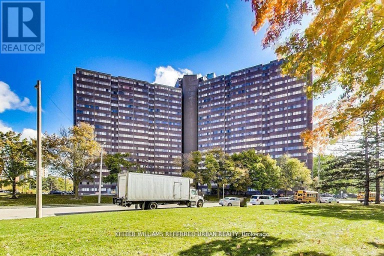 1215 - 11 WINCOTT DRIVE, Toronto (Kingsview Village-The Westway), Ontario, M9R2R9