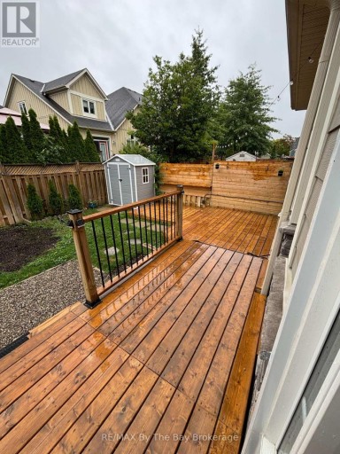 300 STONEBRIDGE BOULEVARD, Wasaga Beach, Ontario, L9Z0E7