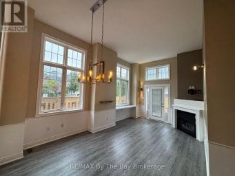 300 STONEBRIDGE BOULEVARD Wasaga Beach Ontario photo 7