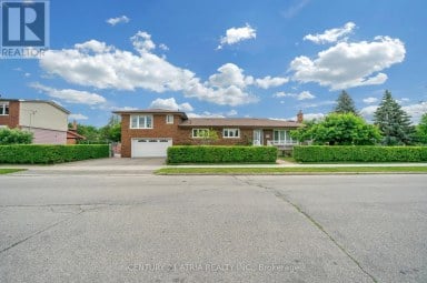110 HARDING AVENUE Toronto (Brookhaven-Amesbury) Ontario photo 34