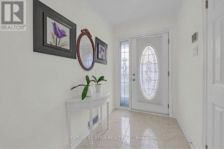 110 HARDING AVENUE, Toronto (Brookhaven-Amesbury), Ontario, M6M3A6