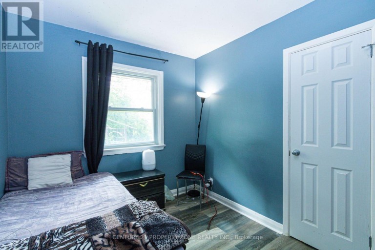 221 STARLIGHT AVENUE, London East (East H), Ontario, N5W4X8