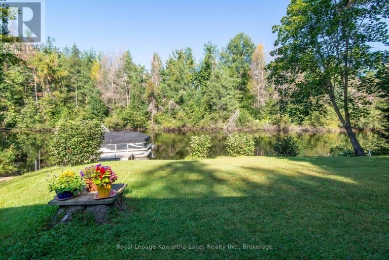 32 SUNSET LANE, Kawartha Lakes (Somerville), Ontario, K0M1N0