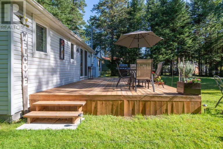 32 SUNSET LANE, Kawartha Lakes (Somerville), Ontario, K0M1N0