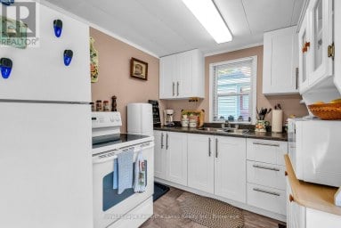 32 SUNSET LANE Kawartha Lakes (Somerville) Ontario photo 8