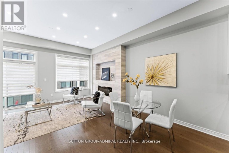 131 LEBOVIC CAMPUS DRIVE, Vaughan (Patterson), Ontario, L6A4J4