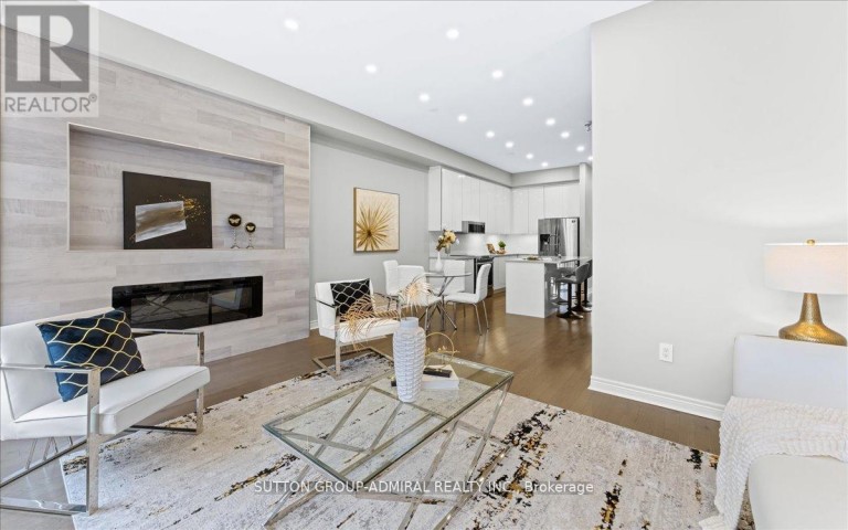 131 LEBOVIC CAMPUS DRIVE, Vaughan (Patterson), Ontario, L6A4J4
