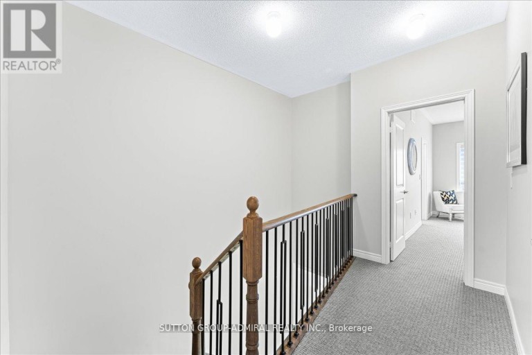 131 LEBOVIC CAMPUS DRIVE, Vaughan (Patterson), Ontario, L6A4J4