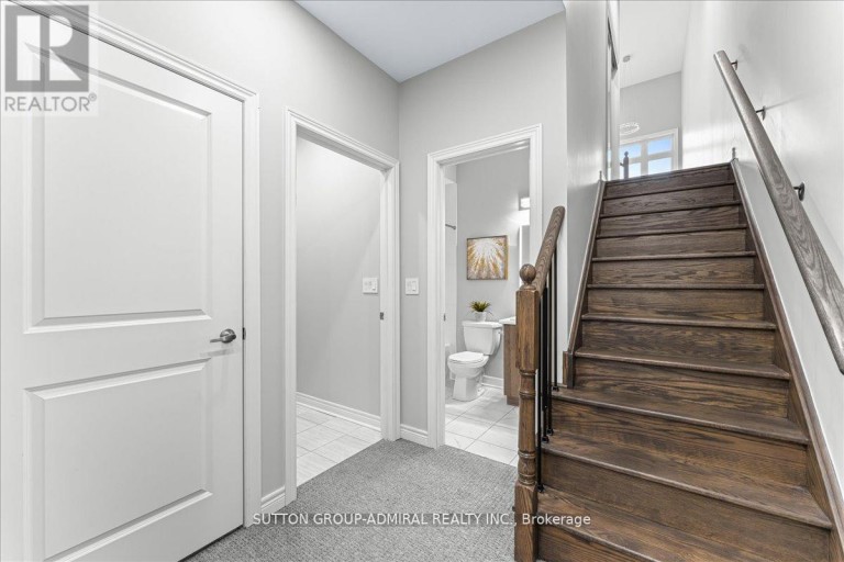 131 LEBOVIC CAMPUS DRIVE, Vaughan (Patterson), Ontario, L6A4J4