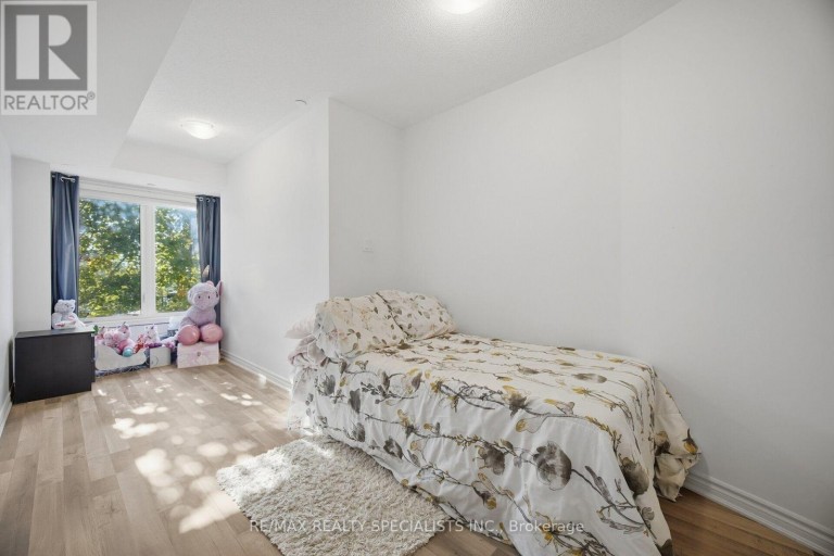 7 - 2232 BROMSGROVE ROAD, Mississauga (Clarkson), Ontario, L5J0B3