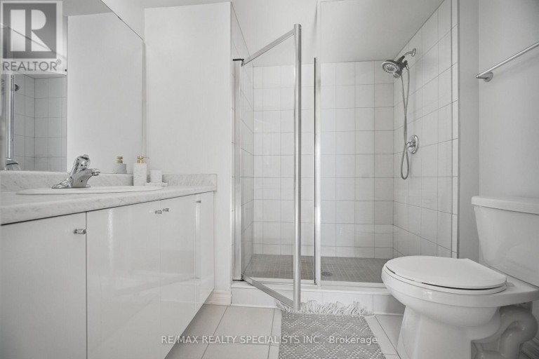 7 - 2232 BROMSGROVE ROAD, Mississauga (Clarkson), Ontario, L5J0B3
