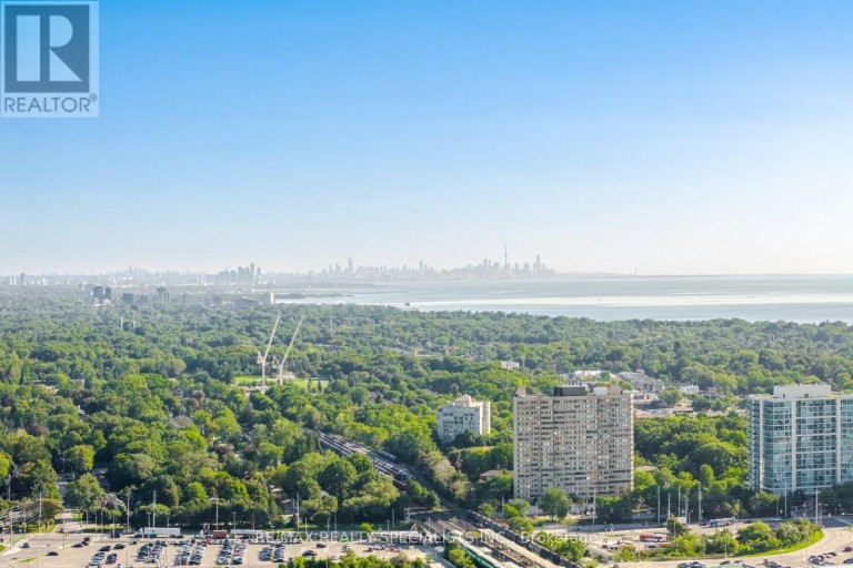 7 - 2232 BROMSGROVE ROAD, Mississauga (Clarkson), Ontario, L5J0B3