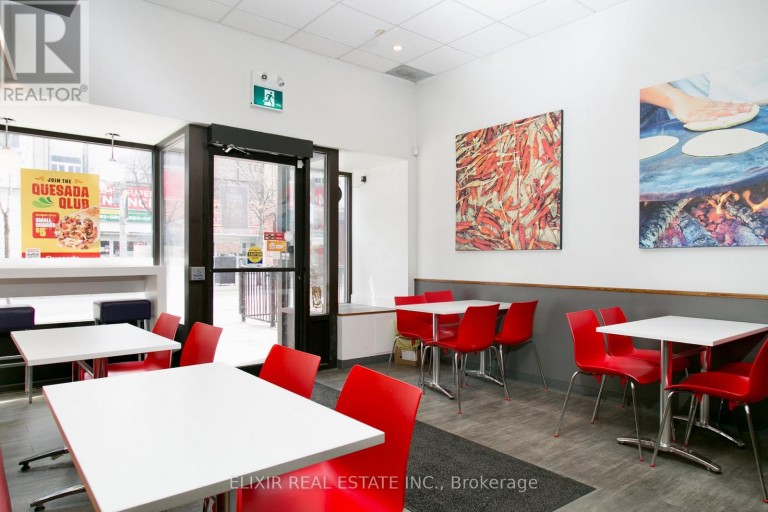 337 OUELLETTE AVENUE, Windsor, Ontario, N9A4J1