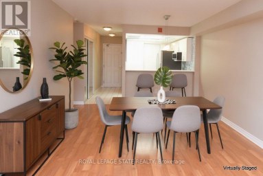 215 - 175 CEDAR AVENUE Richmond Hill (Harding) Ontario photo 10